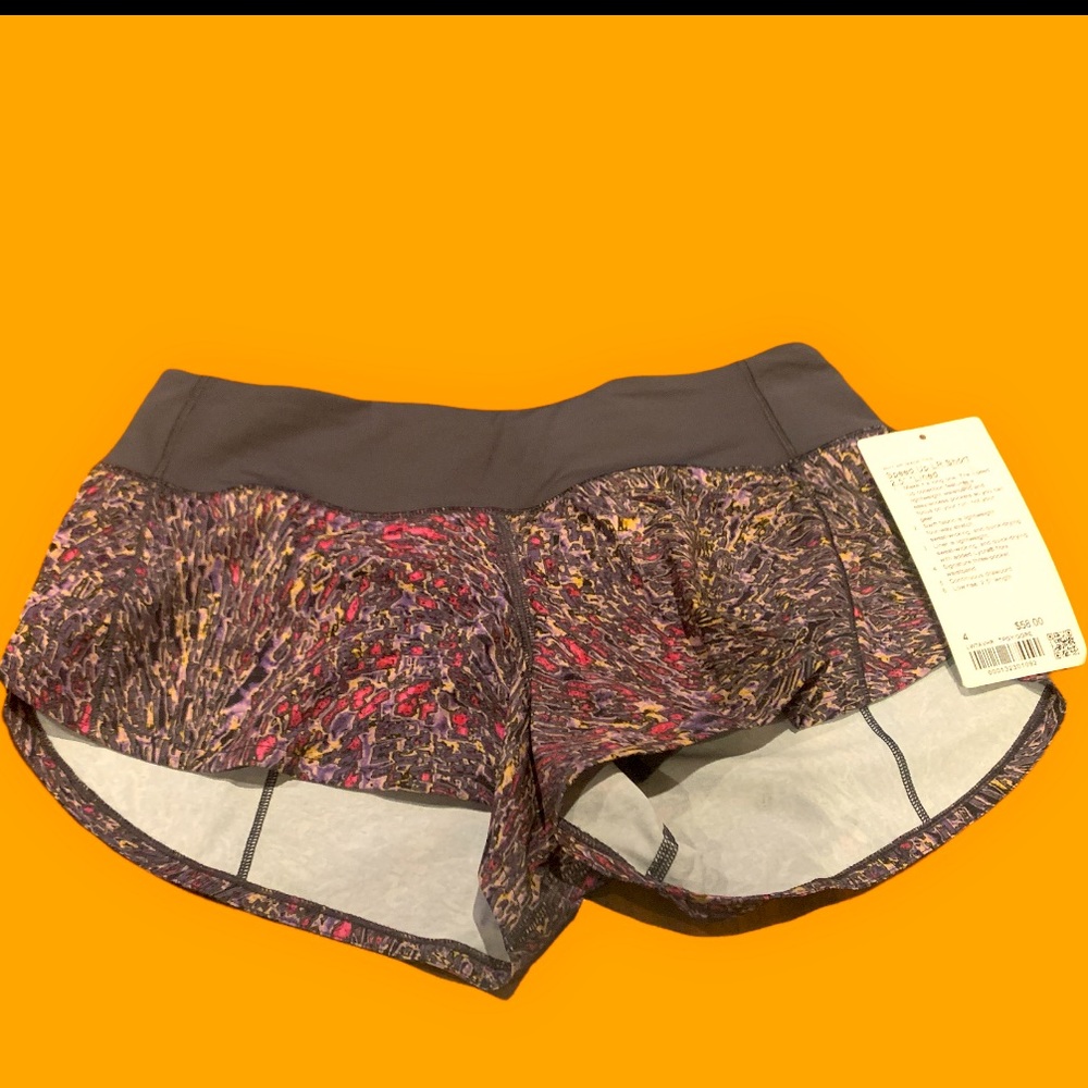 Lululemon shorts size 4
